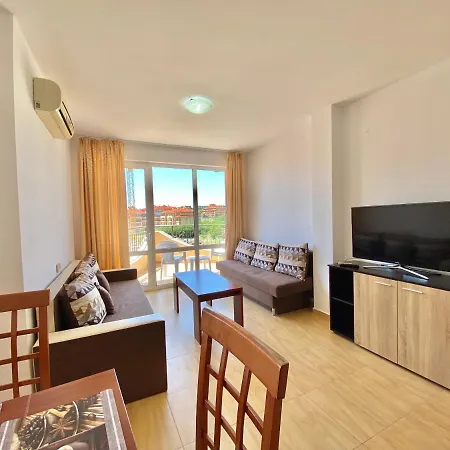 Aqua Dreams - Private Apartment - Bsr